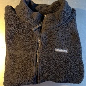 2X Columbia Black Sherpa Jacket